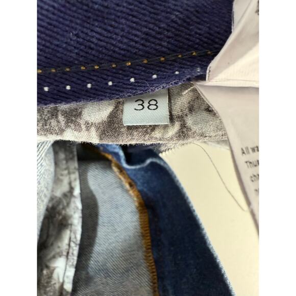 Stella McCartney Blue Denim Mini Skirt Size 38 Embroidered Flowers Made in Italy - Picture 7 of 7